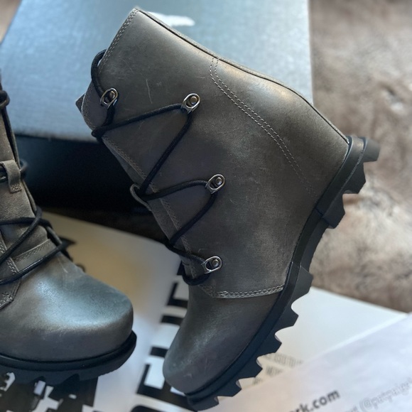 Sorel Joan Of Arctic Wedge III Lace Bootie - Picture 14 of 15